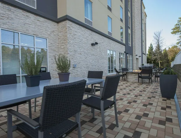 Hampton Inn Greenville/I-385 Haywood Mall hotel detail image 1