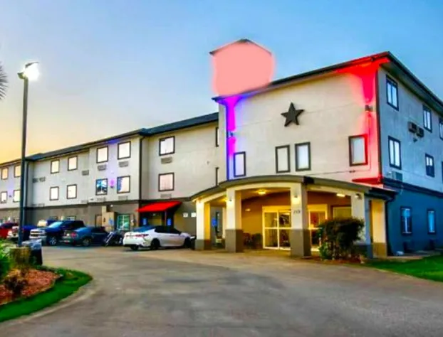 OYO Townhouse Sulphur, LA Extended Stay hotel detail image 2