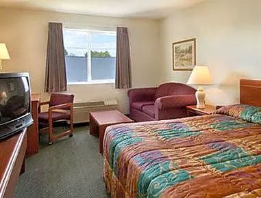 Super 8 by Wyndham Gresham/Portland Area OR hotel detail image 3