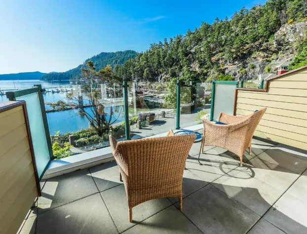 Poets Cove Resort & Spa hotel detail image 4