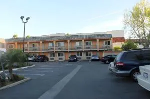 El Rancho Inn Hawthorne hotel detail image 1