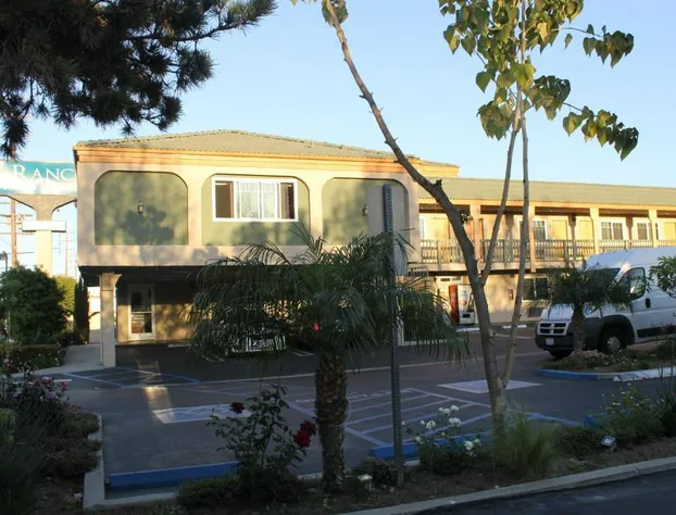 El Rancho Inn Hawthorne hotel detail image 4