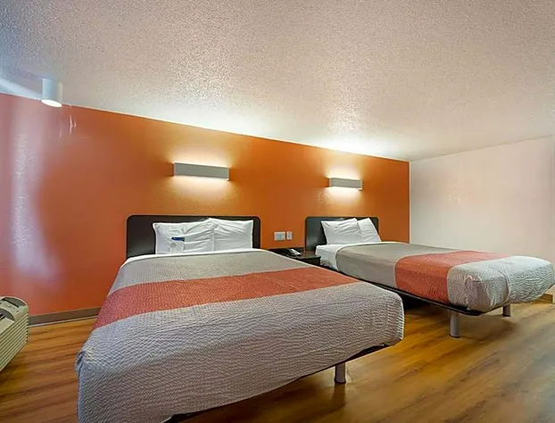 Motel 6 Hamburg, NY hotel detail image 2