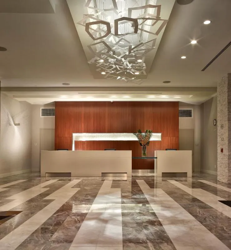 EB Hotel Miami hotel hero