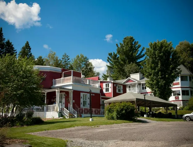 Auberge de La Tour du Lac hotel detail image 1