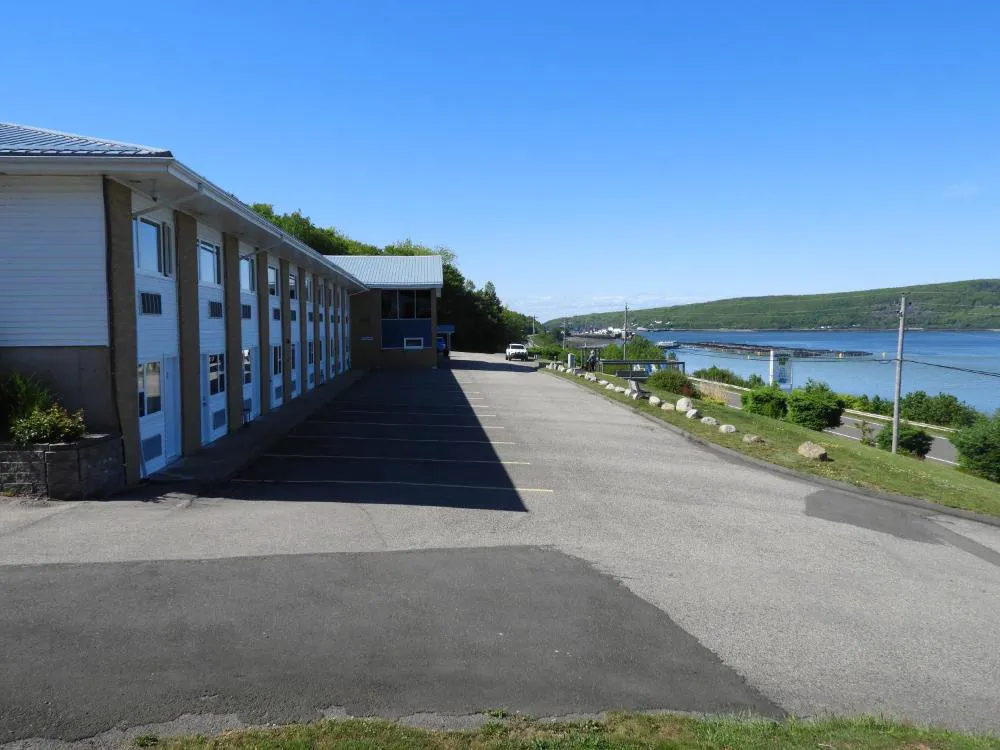 Admiral Digby Inn hotel hero