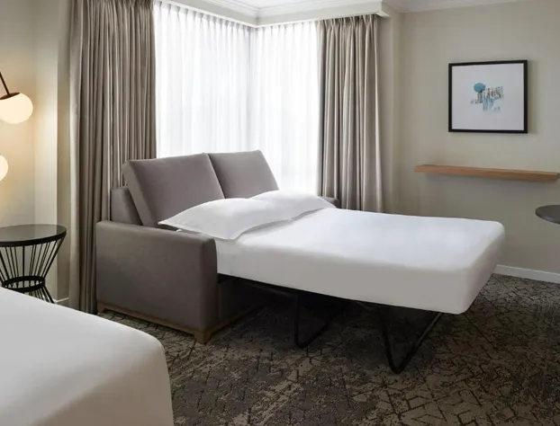 Sheraton Parkway Toronto North Hotel & Suites hotel detail image 4