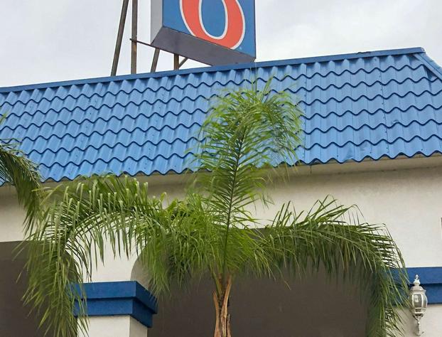 Motel 6 Daytona Beach, FL - Speedway hotel detail image 3