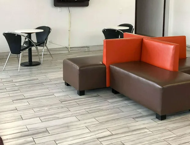 Motel 6 Daytona Beach, FL - Speedway hotel detail image 4