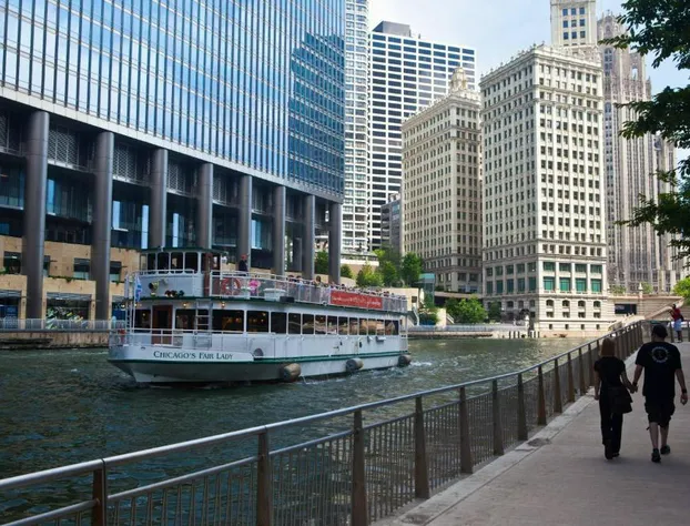 Renaissance Chicago Downtown Hotel hotel detail image 2