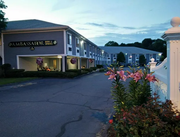 Ambassador Inn & Suites hotel detail image 1