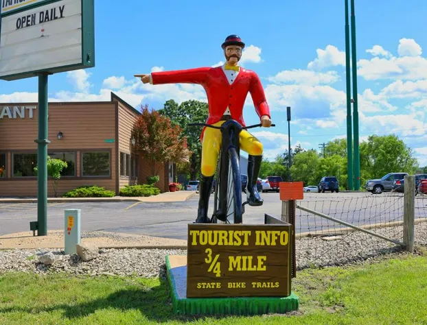 Country Inn & Suites by Radisson, Sparta, WI hotel detail image 3