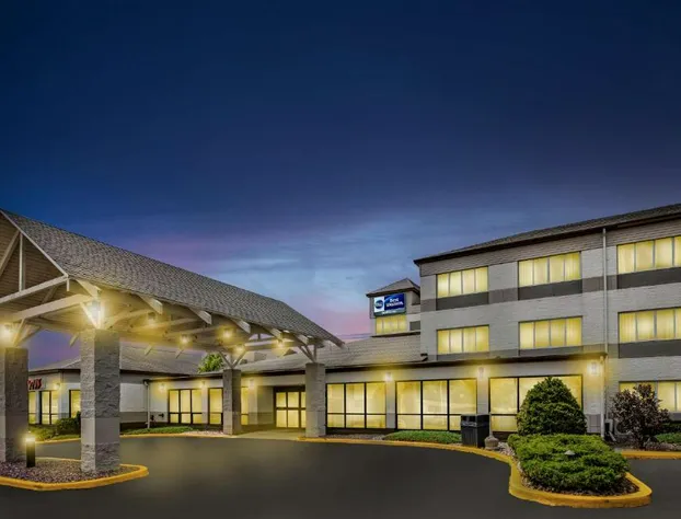 Best Western Baraboo Inn hotel detail image 1