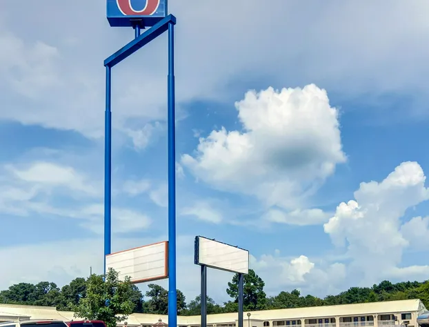 Motel 6 Lindale, TX hotel detail image 1