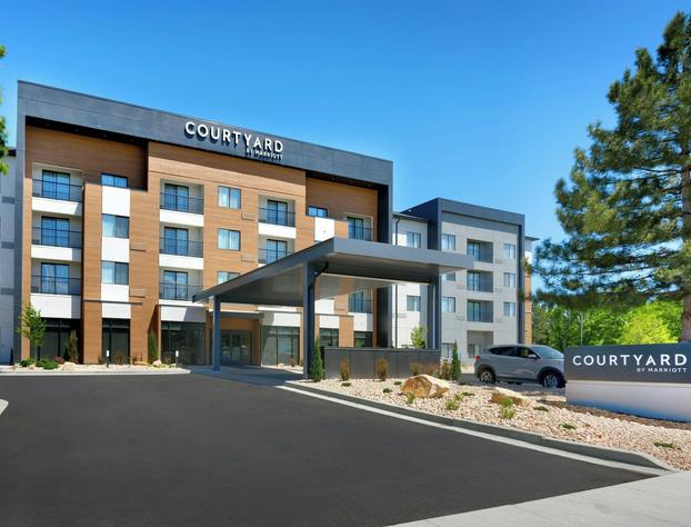 Courtyard by Marriott Sandy hotel detail image 1