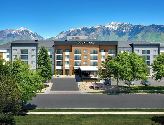 Courtyard by Marriott Sandy hotel detail image 3