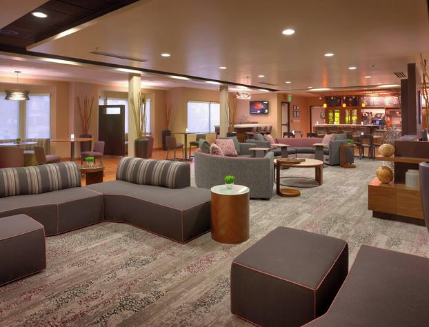 Courtyard by Marriott Sandy hotel detail image 4