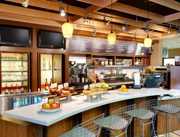 Courtyard by Marriott Sandy hotel detail image 4