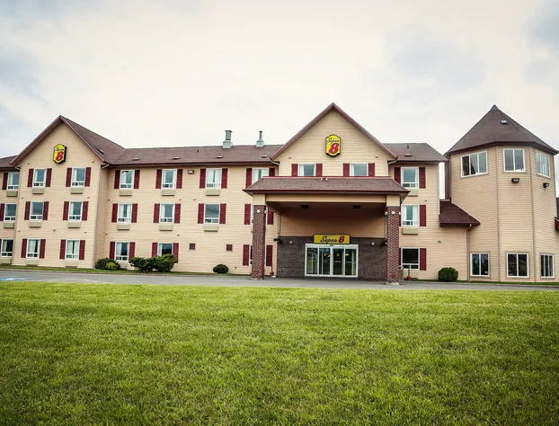 Super 8 by Wyndham Amherst NS hotel detail image 1