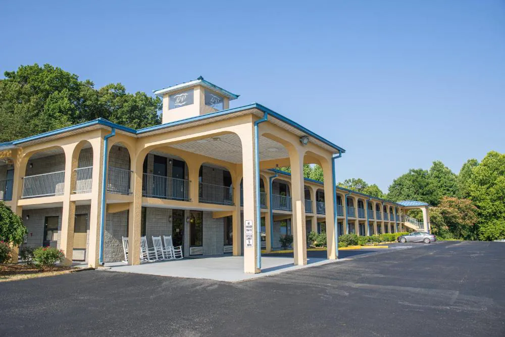 Grand Vista Hotel hotel hero