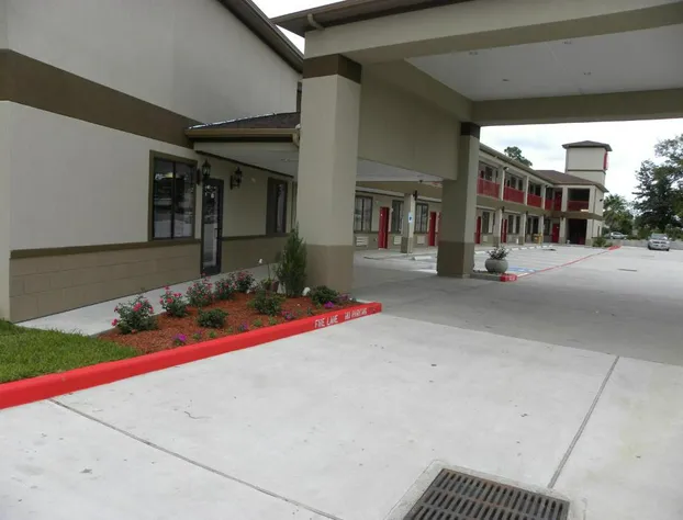 Palace Inn Kingwood hotel detail image 3