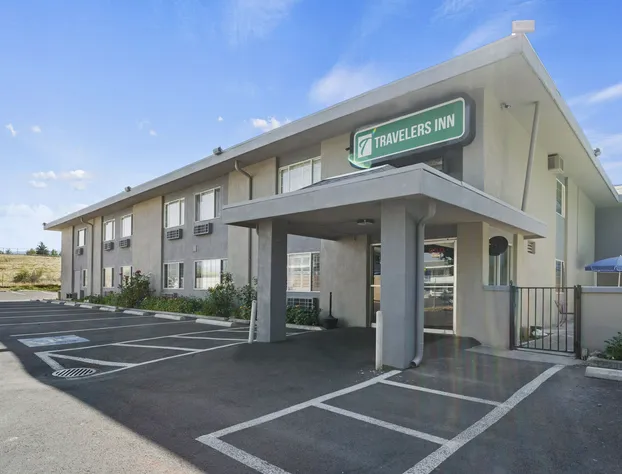 Travelers Inn Medford hotel detail image 1