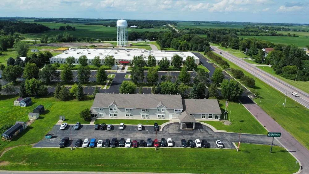 Grandstay Hotel and Suites hotel hero