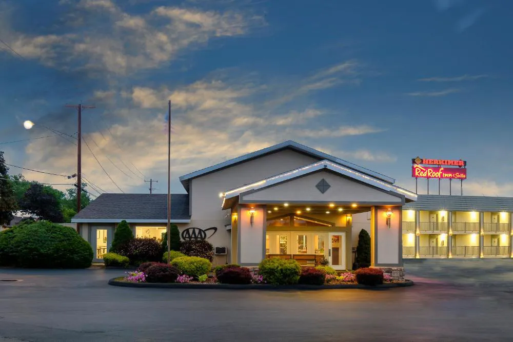 Red Roof Inn & Suites Herkimer hotel hero