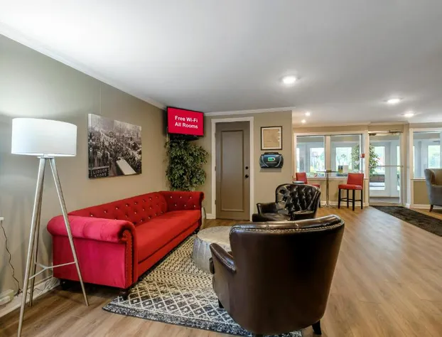 Red Roof Inn & Suites Herkimer hotel detail image 2