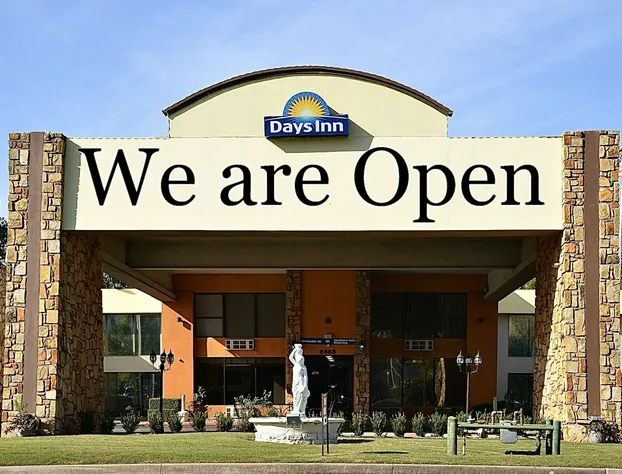 Days Inn by Wyndham Southern Hills/ORU hotel detail image 3