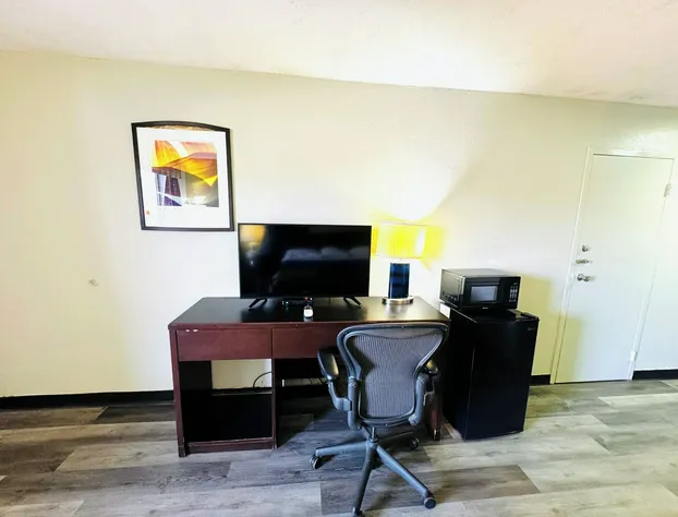 Newnan Lodge hotel detail image 4