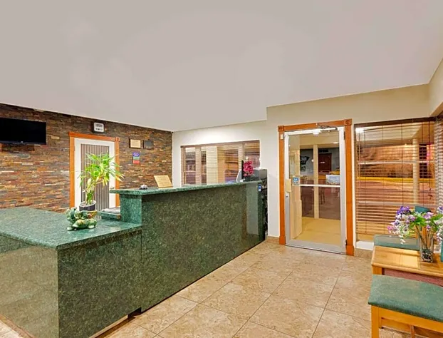 Travelodge by Wyndham Ozona hotel detail image 4