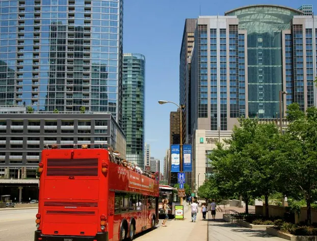 Embassy Suites by Hilton Chicago Downtown Magnificent Mile hotel detail image 1