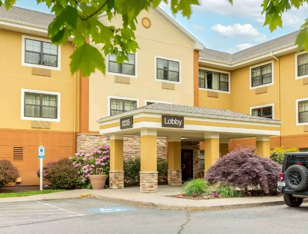 Extended Stay America Suites Providence West Warwick hotel detail image 1