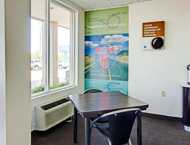 Motel 6 Mount Pleasant, TX hotel detail image 4