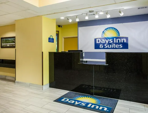 Days Inn & Suites by Wyndham Augusta Near Fort Eisenhower hotel detail image 1