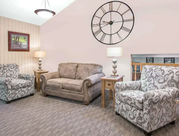 Super 8 by Wyndham Havre hotel detail image 1