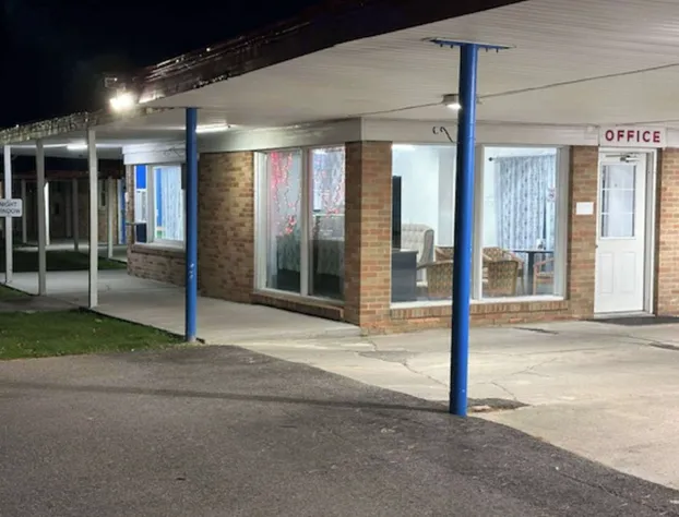 Rodeway Inn Flora hotel detail image 3