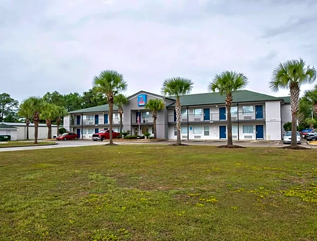 Studio 6 Pascagoula, MS hotel detail image 1