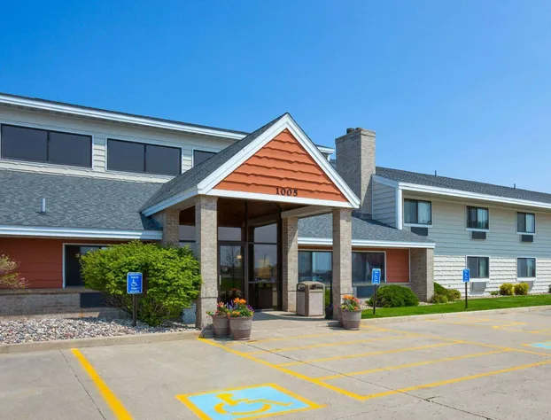 AmericInn by Wyndham Spencer hotel detail image 1