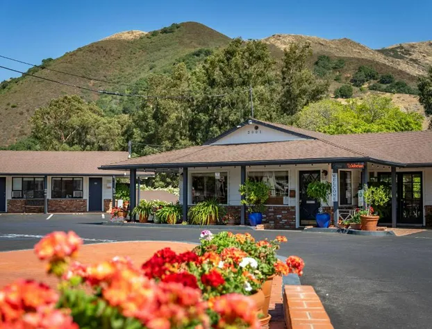 Peach Tree Inn hotel detail image 1