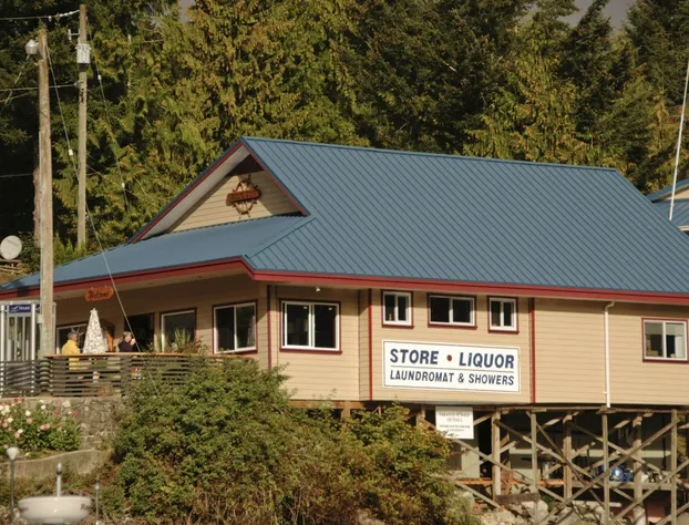 Bathgate Resort and Marina hotel detail image 2