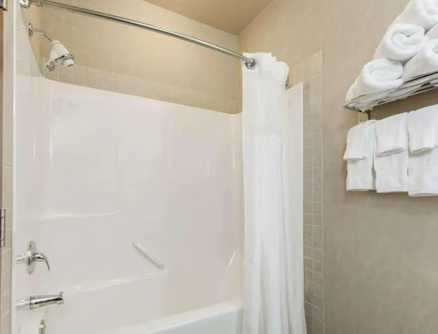 Ramada by Wyndham Camrose hotel detail image 4