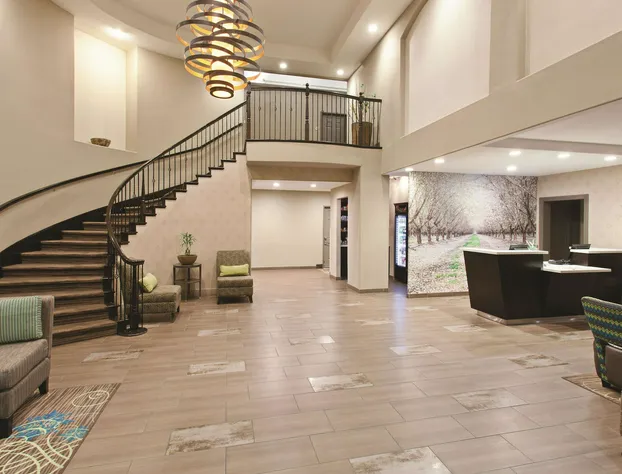 La Quinta Inn & Suites by Wyndham Los Banos hotel detail image 4