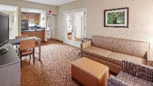 Best Western Plus Kendall Hotel & Suites hotel detail image 3