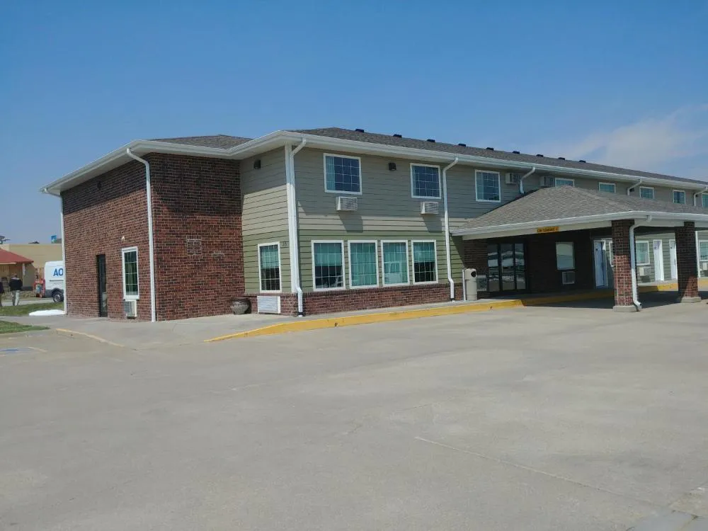 Boarders Inn & Suites by Cobblestone Hotels – Broken Bow hotel hero
