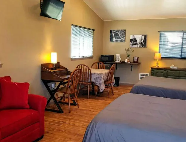 Dodge Peak Lodge hotel detail image 2