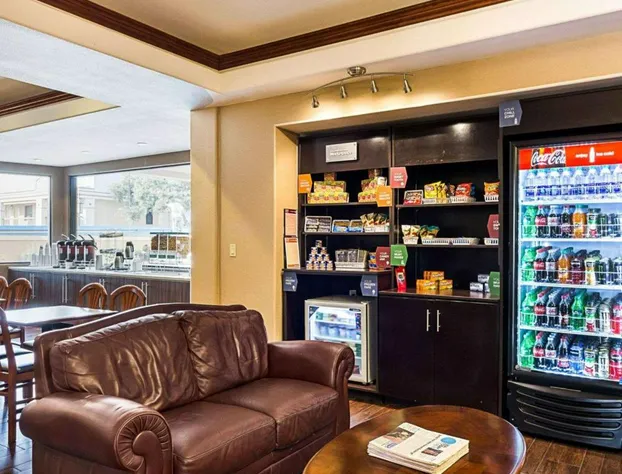 Comfort Suites McAllen hotel detail image 3