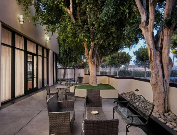 DoubleTree by Hilton Los Angeles - Norwalk hotel detail image 3