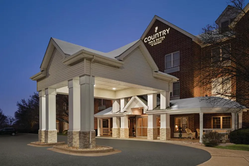 Country Inn & Suites by Radisson, Schaumburg, IL hotel hero